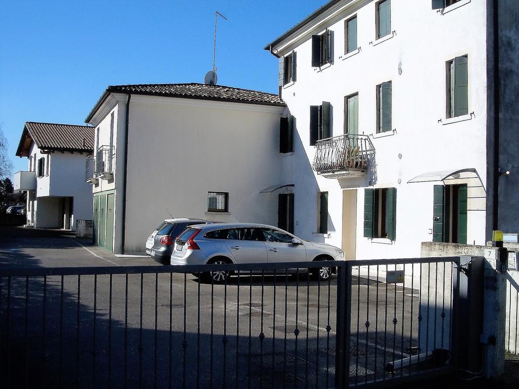 Mamma Mia On Ground Floor With Private Parking Tv-Venice Treviso Exterior foto